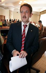 Брифинг министра сельского хозяйства РФ Алексея Гордеева по итогам рассмотрения на заседании правительства РФ проекта государственной программы 'Развитие сельского хозяйства и регулирование рынков сельскохозяйственной продукции, сырья и продовольствия на 2008-2012 годы'.
