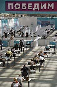 Проведение вакцинации от коронавирусной инфекции COVID-19 в Гостином дворе