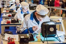 Сборник жанровых фотографий. Микросхемы. Радиоэлектроника