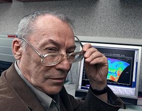 Тросников Игорь Васильевич, сотрудник кафедры метеорологии и климатологии МГУ, доктор физико-математических наук, профессор