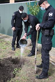 Сотрудники Управления Росгвардии по Ростовской области на постоянной основе принимают участие в различных социальных акциях. В этот раз они стали участниками всероссийского экологического субботника «Зеленая Россия», целью которого является сохранение и благоустройство окружающей среды.

В рамках мероприятия сотрудники провели работы по облагораживанию территории стрелково-стендового комплекса военно-охотничьего общества Северо-Кавказского военного округа