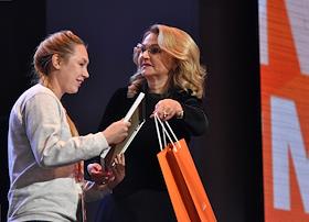 Международный форум гражданского участия #МЫВМЕСТЕ в Центральном выставочном зале 'Манеж'. Пленарная дискуссия: 'Социальное партнерство в условиях пандемии' в зале 'Доверие'