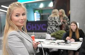 Премьера фильма 'Я - Златан' режиссера Йенса Сьёргена в кинотеатре 'Формула кино' торгово-развлекательного центра 'Океания'