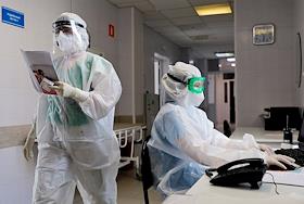 Родильный дом Государственного Учреждения Здравоохранения 'Клинической больницы №5'. Операция кесарево сечение. Красная Зона COVID-19