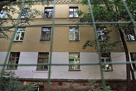 Дом (трехэтажный) на улице Менжинского