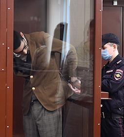 Заседание по рассмотрению уголовного дела в отношении акциониста Павла Крисевича, обвиняемого по статье о хулиганстве за перформанс со стрельбой на Красной площади, в Тверском районном суде