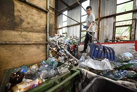 Завод по переработке пластика и стекла 'Артэко' в поселке Кузьмоловский