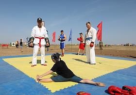 Патриотический форум Армия 2021 в Волгограде. Командир волгоградской 20-й гвардейской мотострелковой дивизии гвардии полковник Алексей Горобец