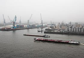 Жанровые фотографии. Морской порт города Гамбург