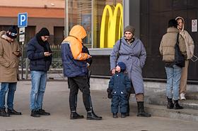 Ресторан Макдональдс перед закрытием