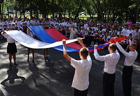 Торжественные линейки в День Знаний в Омске