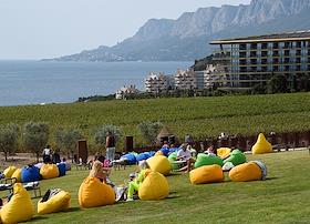 Фестиваль сбора урожая и виноделия WineparkFest в Винном парке на территории отеля Mriya Resort & SPA. Жанровые фотографии