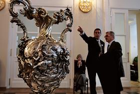 Показ коллекции живописи, предназначенной для продажи на осенних торгах дома Christie's в доме Пашкова