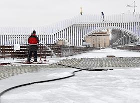 Пресс-тур, посвященный освещению работ по заливке катка на ВДНХ