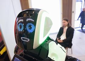 Экспозиция Международного Форума роботизации в конгресс-центре 'Петроконгресс'
