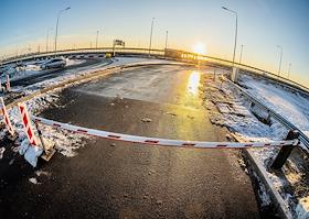 Церемония открытия  нового съезда с Кольцевой автомобильной (КАД) во Всеволожском районе около деревни Порошкино