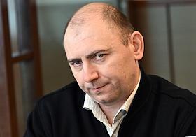 Заседание по делу бывшего сотрудника компании 'Областной центр дезинфекции' Антона Котова, проводившего дезинсекцию в магазине 'Магнит' и обвиняемого по делу об отравлении семьи арбузом, в Люблинском районном суде
