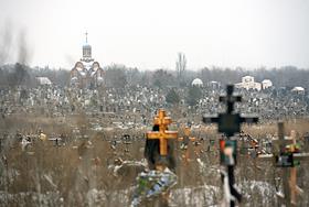 Виды Мариуполя во время проведения специальной военной операции Вооруженных сил России. Старокрымское кладбище