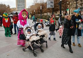 Праздник Масленицы, организованный московским культурно-деловым центром «Дом Москвы» в Ереване