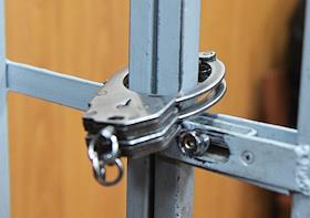 Заседание суда о продлении срока содержания под стражей бывшего исполняющего обязанности председателя правления Международного банка финансов и инвестиций (МБФИ) Михаила Федорова в Басманном районном суде