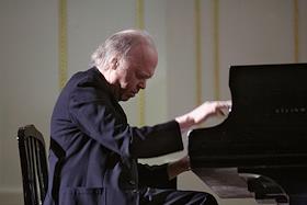 Концерт в Капелле пианиста  Валерия Афанасьева в рамках музыкального фестиваля 'Арт ноябрь'