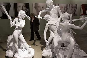 Выставка номинантов Премии Кандинского 2007 в центре современного искусства 'ВИНЗАВОД' в выставочных залах 'Белого вина' и 'Красного вина'. 
