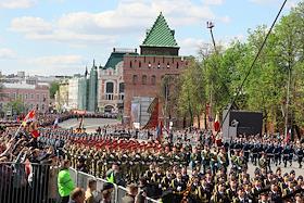 Военный парад в честь 78-й годовщины Победы в Великой Отечественной войне на площади Минина и Пожарского
