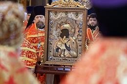 Solemn meeting of the Feodorovskaya Icon of the Mother of God in the Cathedral Church of Christ the Savior.