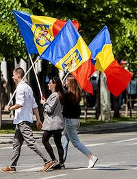 National Assembly 'European Moldova' for the inclusion of amendments to the Constitution on the irreversibility of accession to the European Union on the Great National Assembly Square.