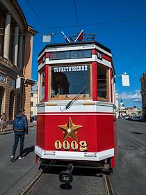 IV Международный транспортный фестиваль «SPbTransportFest» на Манежной площади