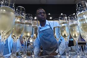 Премьера документального фильма 'Дай мне победить' в кинотеатре «Кино&Театр» в отеле «Англетер»