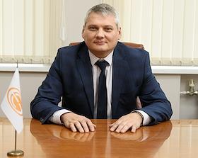 Имиджевая фотосессия генерального директора ООО 'Евросибэнерго' Виталия Гаврюшенко в рабочем кабинете