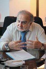 Николас Хайек, основатель и главный управляющий корпорации Swatch Group в гостинице 'Арарат Парк Хайят'