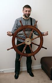 Александр Иванович Буртин - офис 'Тез Тур'