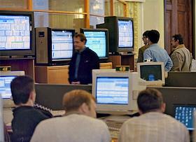 Торги на бирже - ММВБ