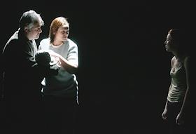 Репетиция спектакля 'Этот ребенок' в рамках фестиваля 'Net-2007'. Совместный проект Французского культурного центра и Театра Практика на сцене Театра Практика. Режиссер Жоэль Помра