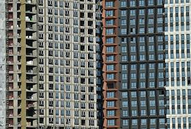 Жанровые фотографии. Строительство в Москве