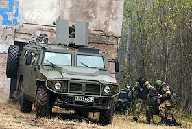 Совместные учения представителей органов исполнительной власти, силовых структур и экстренных служб Ленинградской области по отработке слаженности действий прошли в Тосно. Участники на полигоне во время учений