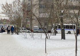 Обстановка на месте стрельбы в гимназии №5 в Брянске