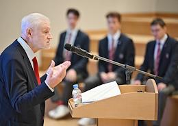 The head of the party faction in the State Duma, Sergei Mironov, and the Minister of Education of Russia, Sergei Kravtsov, conducted an extracurricular lesson for students in grades 8-11 of the Regional Gymnasium named after E.M. Primakov on the topic “The Main Law of the Country”