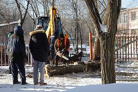 Работа спецтехники на коммунальных сетях г. Волжского