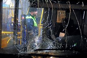 Последствия ДТП с пассажирским автобусом в Василеостровском районе улицы Беринга у дома №38