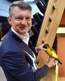 Интервью с основателем компании Bullevie по производству сидра Дмитрием Тихомировым в офисе компании и на производстве