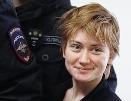 Determination of a preventive measure for Daria Kozyreva, accused of repeatedly discrediting the army, in the Petrogradsky District Court