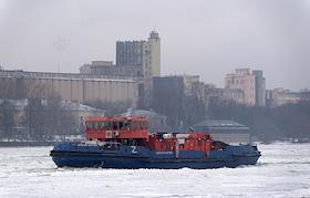 Строительные работы в районе возведения разводного Большого Смоленского моста, который свяжет Большой Смоленский проспект и улицу Коллонтай