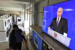 Broadcast of the annual Address of Russian President Vladimir Putin to the Federal Assembly in Gostiny Dvor