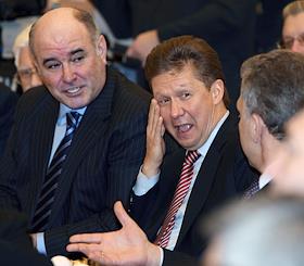 Встреча Президента РФ Владимира Путина с президентом Казахстана Нурсултаном Назарбаевым в Кремле. Подписание соглашения между Правительствами России, Казахстана и Туркменистана о сотрудничестве в строительстве Прикаспийского газопровода в Кремле.
