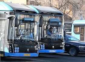 Презентация электробуса ЛиАЗ новой поставки от Ликинского автобусного завода в обновленном дизайне в Северо-Восточном филиале ГУП 'Мосгортранс'
