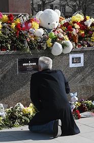 Акция  в память погибших в следствии трагедии, случившейся в ТЦ «Крокус Сити Холл» в Симферополе