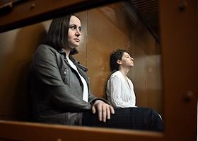 Consideration of a petition to extend the arrest of director Evgenia Berkovich and playwright Svetlana Petriychuk in the Zamoskvoretsky District Court